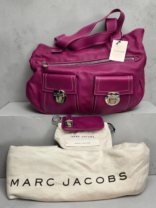 Marc Jacobs Handbags - Marc Jacobs Violet Calf Leather Shoulder Bag NWT Dust Bag & Key Pouch Large Hobo